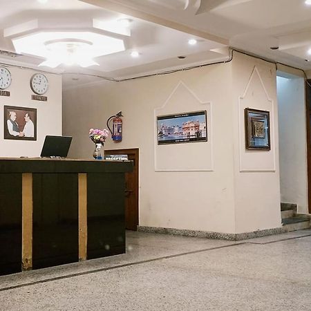 Hotel Kalinga Intercontinental Manali Kültér fotó
