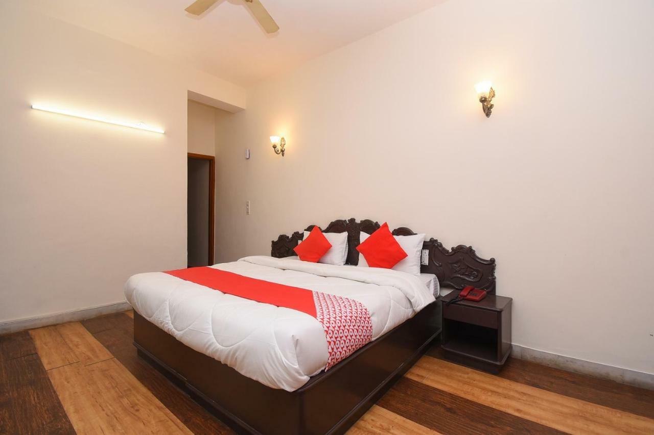 Hotel Kalinga Intercontinental Manali Kültér fotó